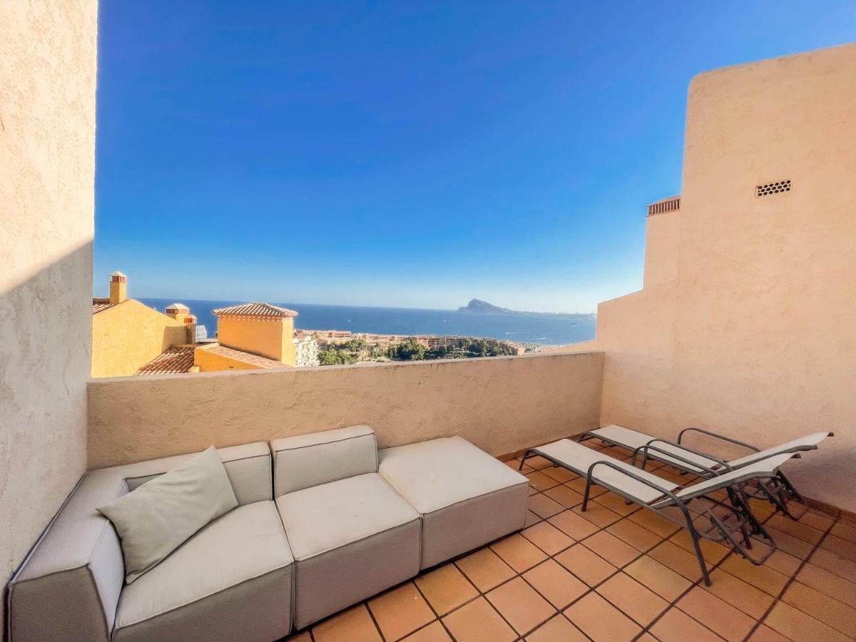 Agradable adosado con maravillosas vistas Calpe Exterior foto