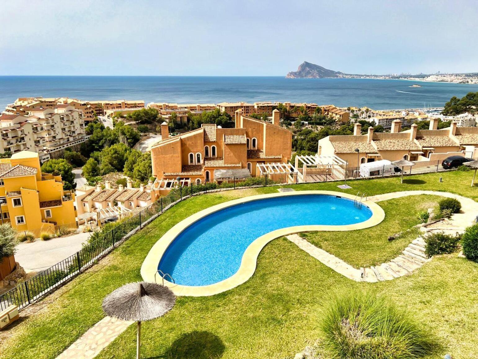Agradable adosado con maravillosas vistas Calpe Exterior foto